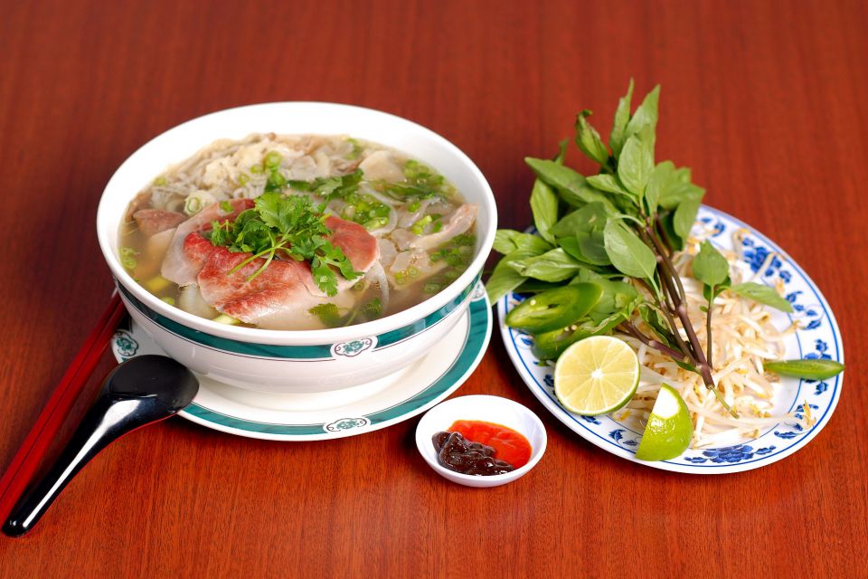 pho - hanoi local food tours