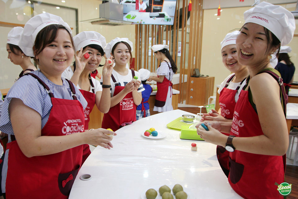 A Free Cooking Center In Hanoi For The First Time - Hanoi Local Food Tours