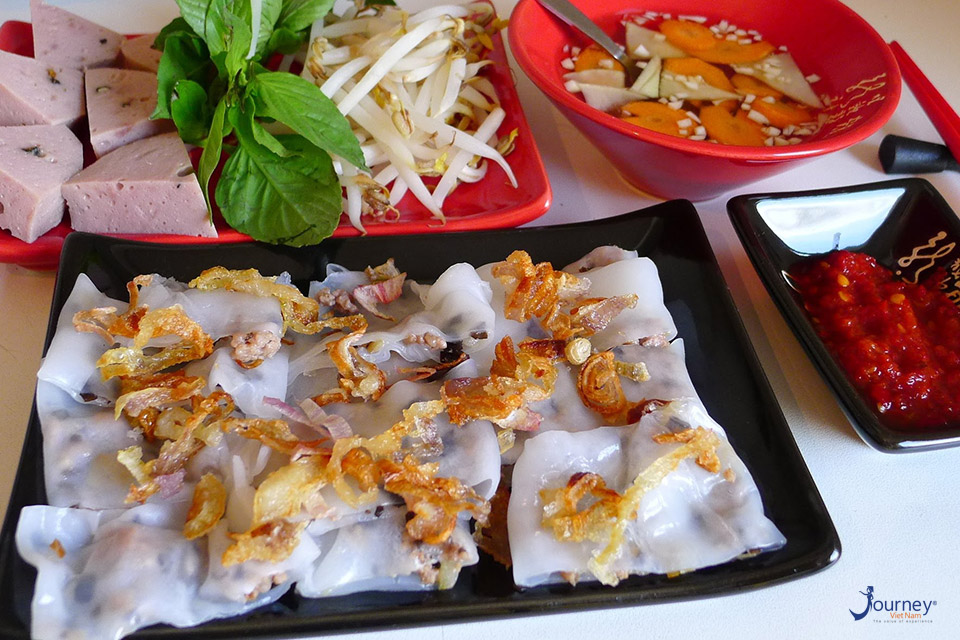 “Banh Cuon” – Steamed Rice Rolls- A Hanoi Traditional Food - Hanoi Local Food Tours