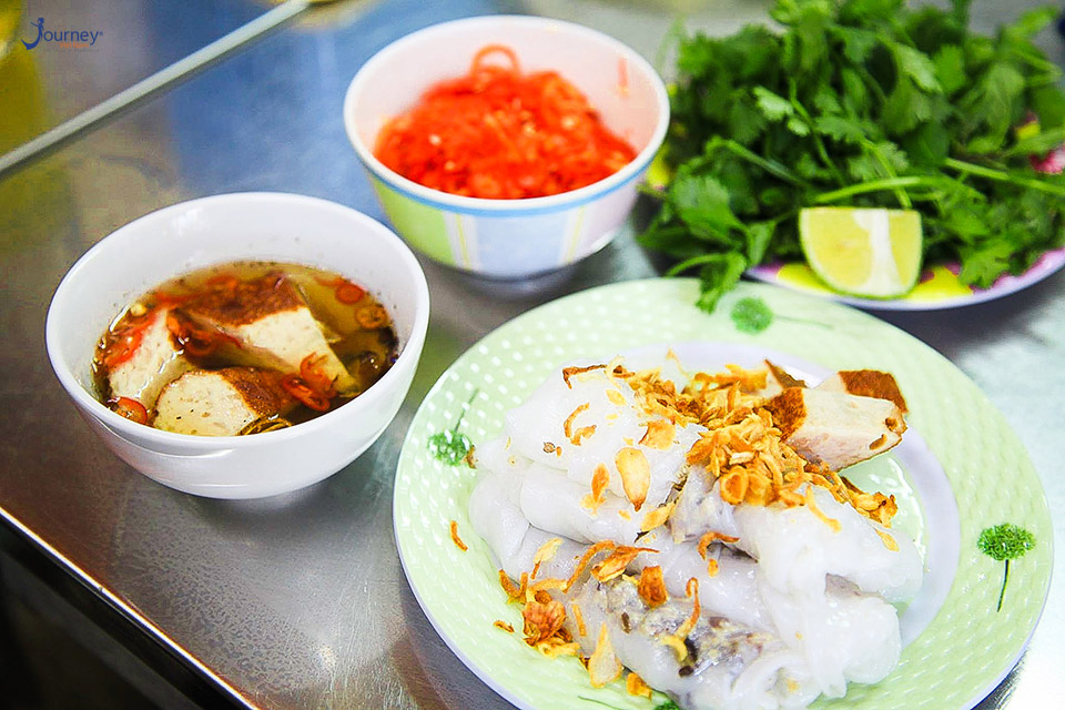 “Banh Cuon” – Steamed Rice Rolls- A Hanoi Traditional Food - Hanoi Local Food Tours