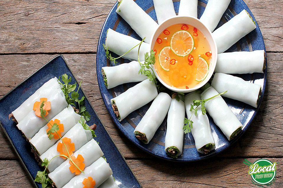 Pho Cuon - Rolled Rice Pancake In Ngu Xa Street - Hanoi Local Food Tours